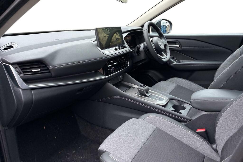 Nissan Qashqai 1.3 Dig-t Mhev N-connecta Suv Hybrid Xt SV26ZCZ Black #6