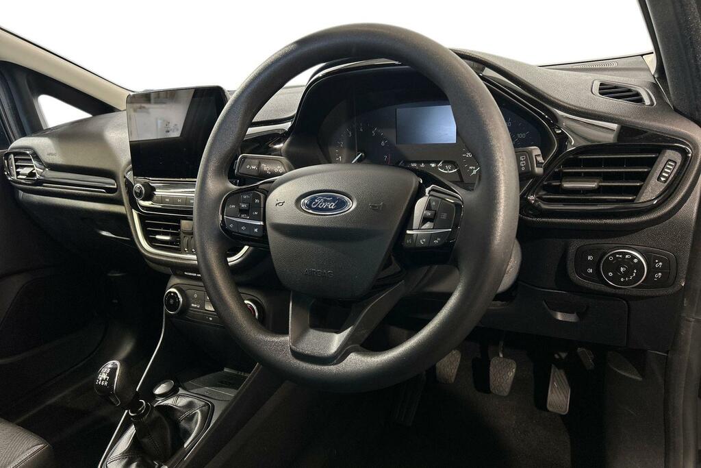 Ford Fiesta 1.0T Ecoboost Trend Euro 6 Ss WGZ1911 Black #6