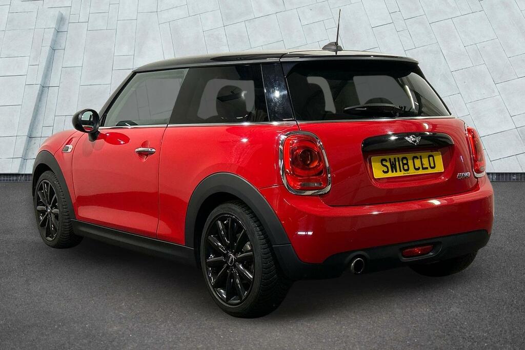 Mini Hatch Cooper 3-Door SW18CLO Red #2