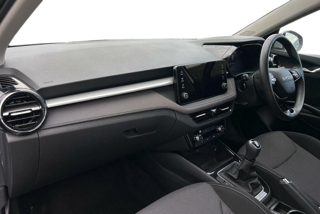 Skoda Fabia 1.0 Tsi Se Edition GF25YXR Silver #2
