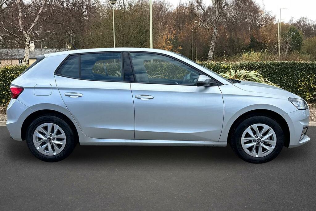 Skoda Fabia 1.0 Tsi Se Edition GF25YXR Silver #4