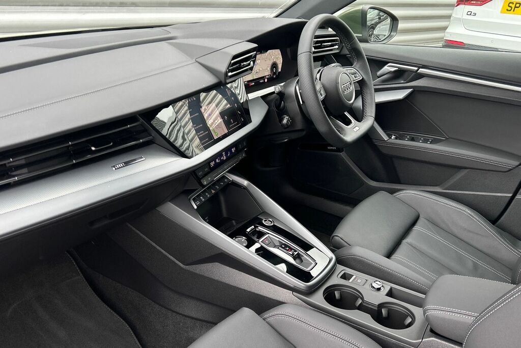 Audi A3 S Line Tfsi 150 Ps S Tronic ST75LDN Green #2