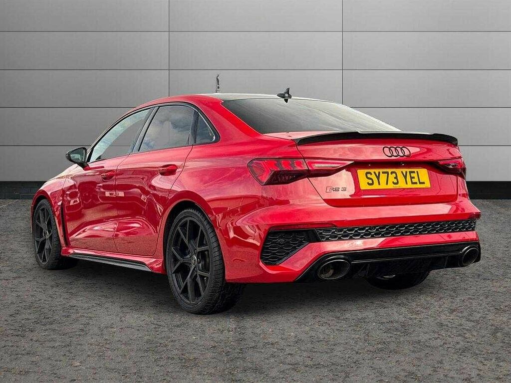 Audi RS3 Saloon Carbon Black 400 Ps S Tronic SY73YEL Red #3