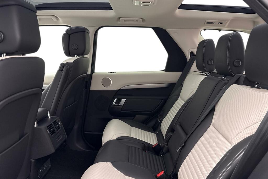 Land Rover Discovery D350 Dynamic Hse KP74UYD Brown #4