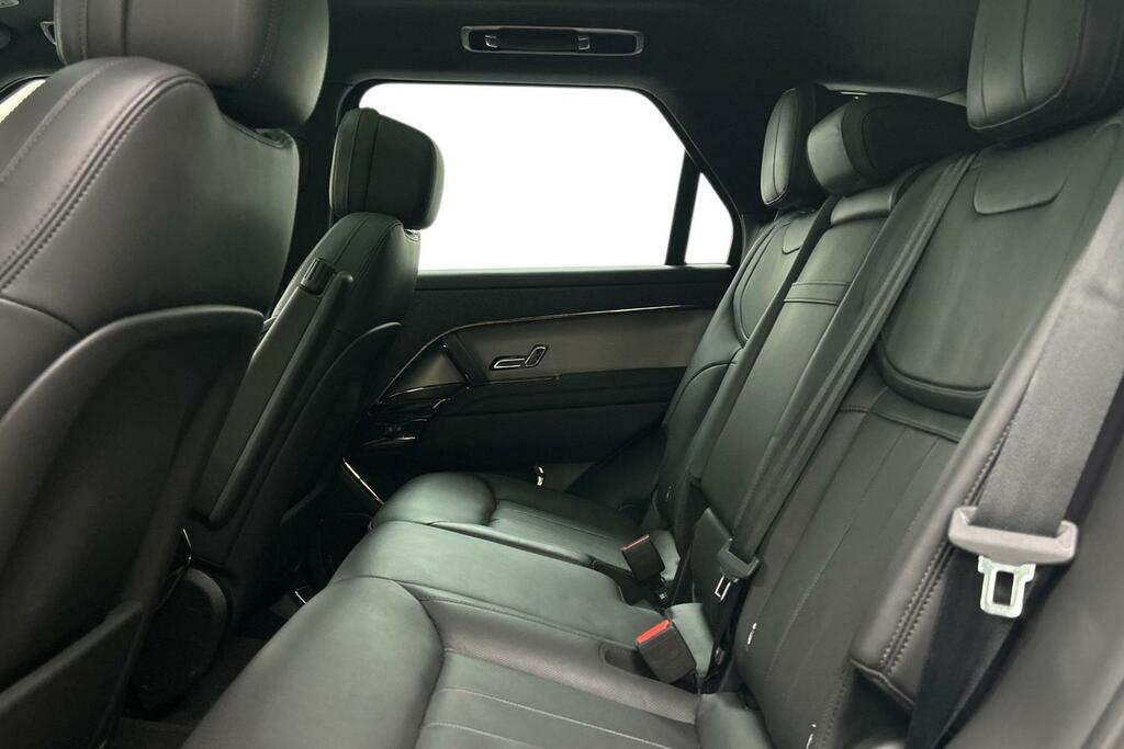 Land Rover Range Rover Sport D300 Dynamic Se VX24TXM White #4