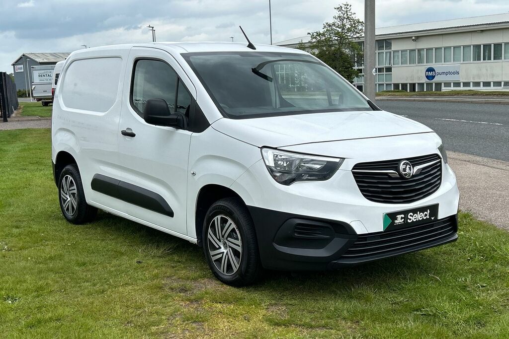 Vauxhall Combo 2000 1.2 Turbo 110Ps H1 Edition Van White