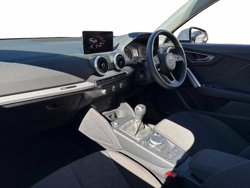 Audi Q2 Technik 30 Tfsi 110 Ps 6-Speed SW23VUJ White #2