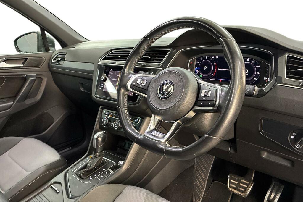 Volkswagen Tiguan 2.0 Tsi 230 4Motion Sel Dsg Grey #6