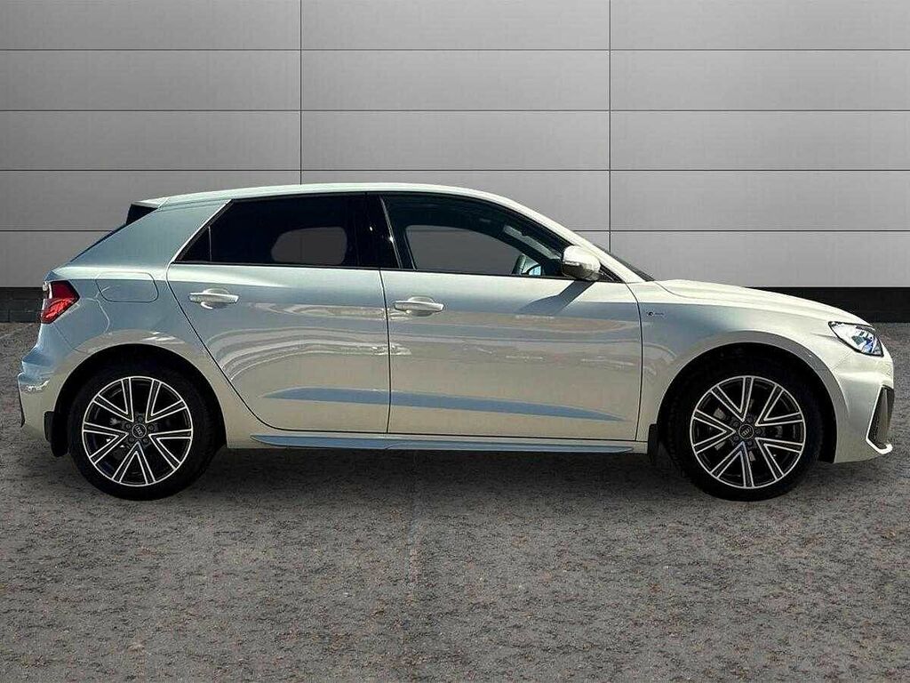 Audi A1 S Line 35 Tfsi 150 Ps S Tronic SY25WDG Silver #4