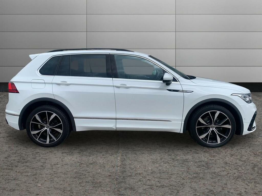 Volkswagen Tiguan 2.0 Tdi R-line Dsg CF22WGX White #4
