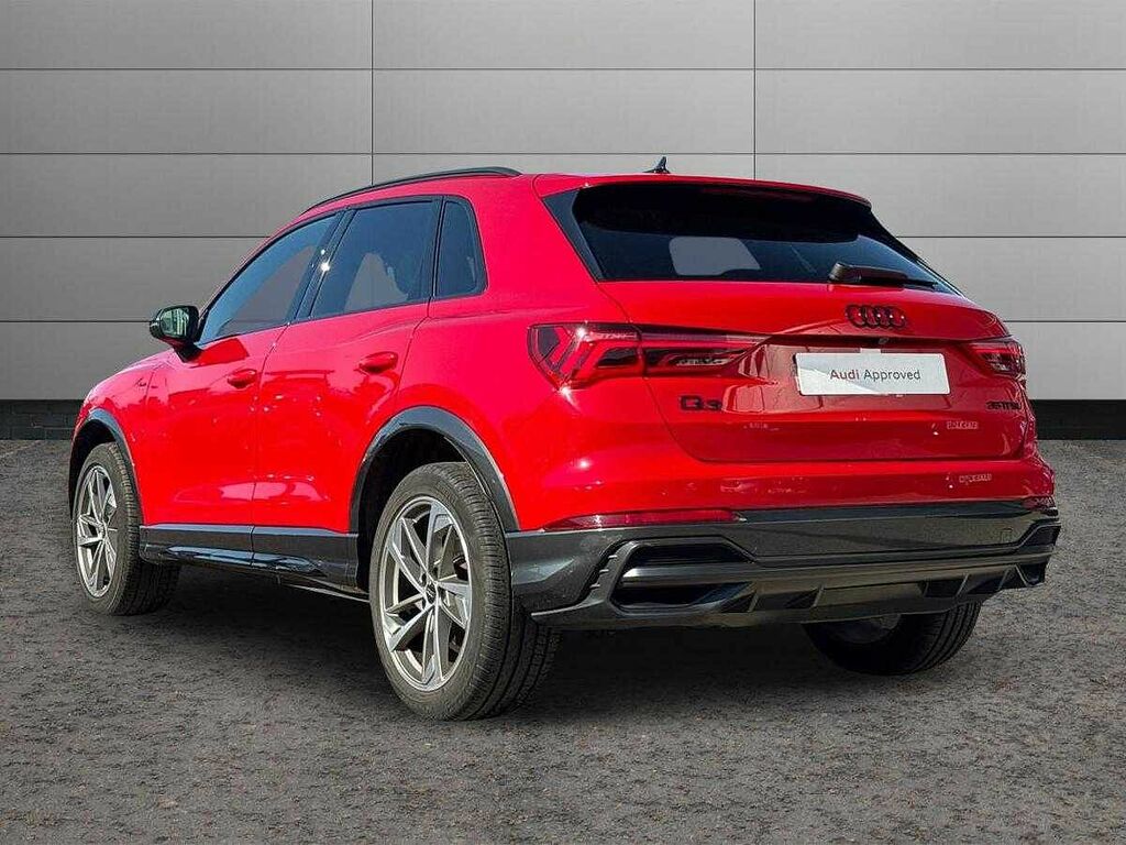 Audi Q3 Black Edition 35 Tfsi 150 Ps S Tronic BD72MXZ Red #3