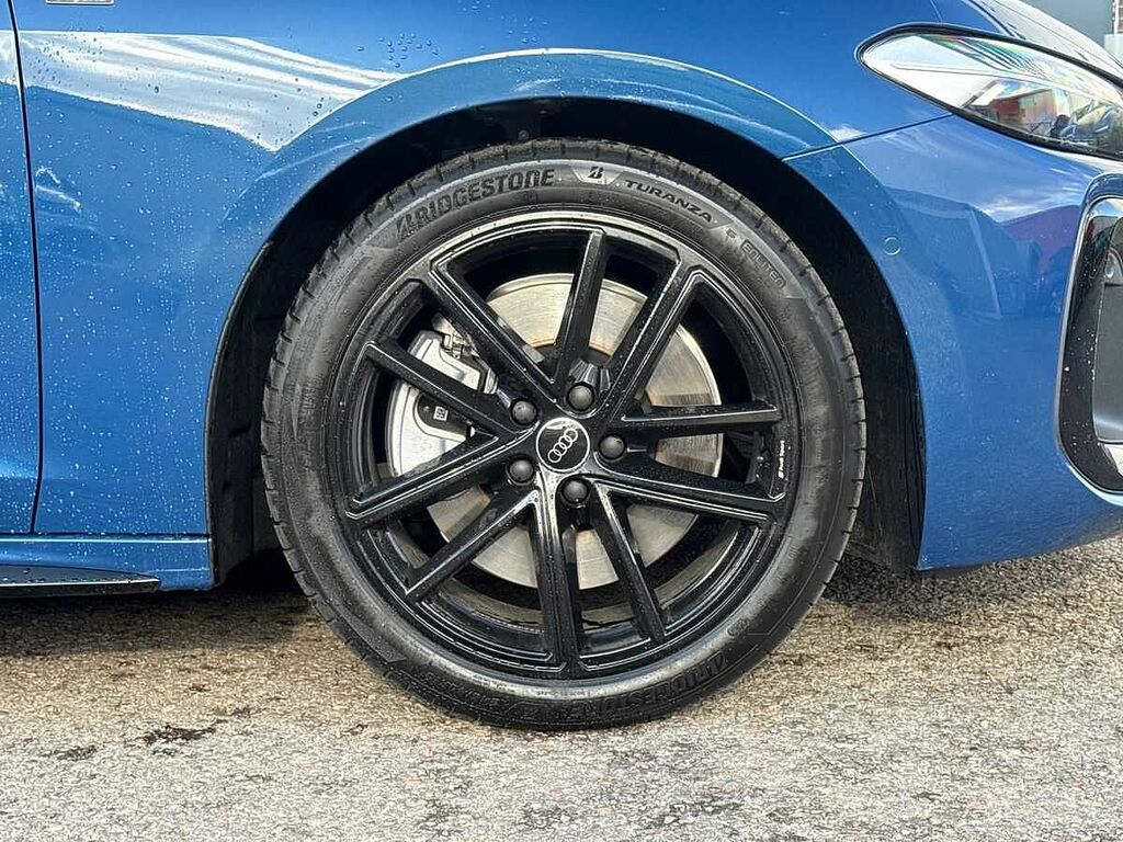 Audi A5 Black Edition E-hybrid Quattro 299 Ps S Tronic SY26FVK Blue #5