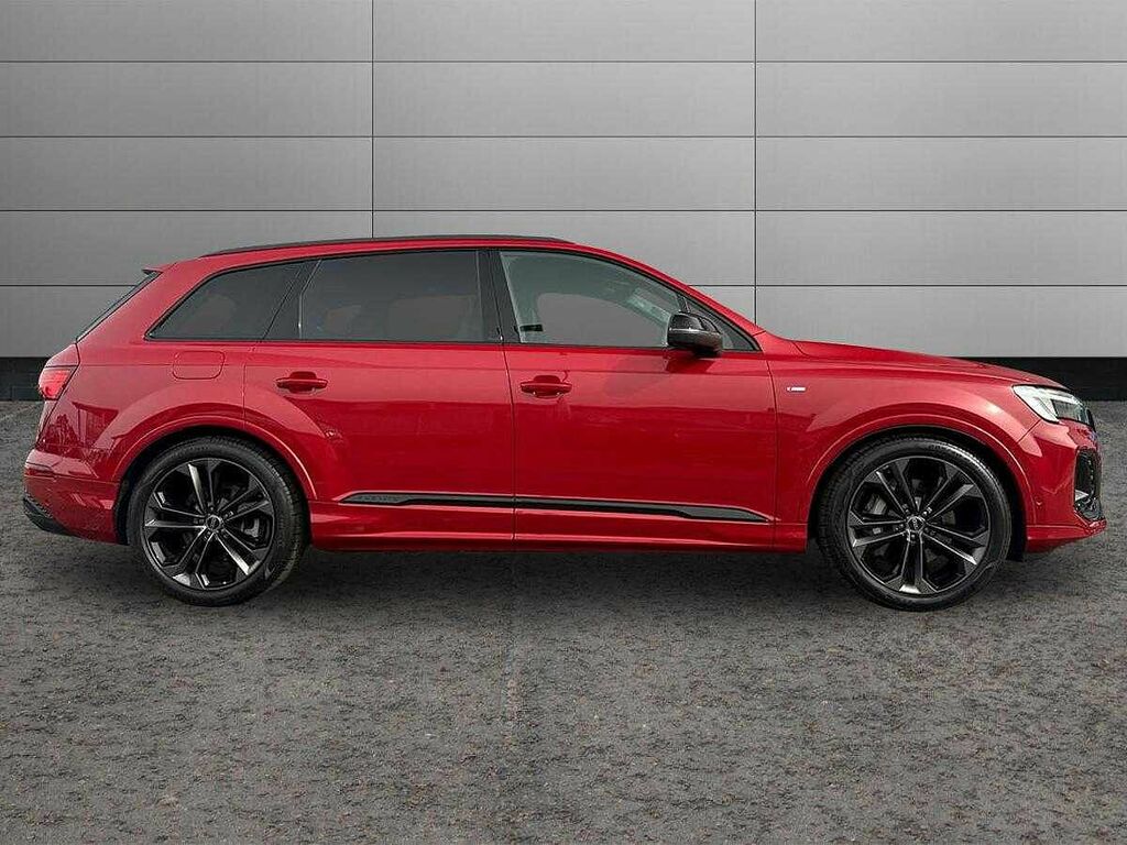 Audi Q7 Suv Black Edition Tfsi Quattro 340 Ps Tiptronic Red #4