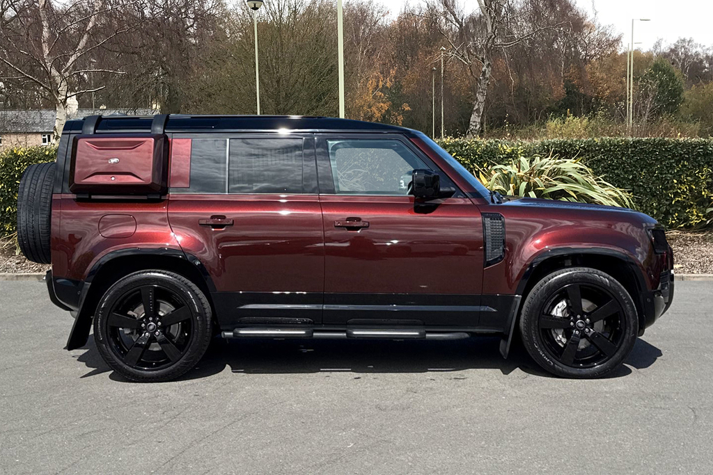 Land Rover Defender 110 D350 Sedona Edition SL25VTV Red #5