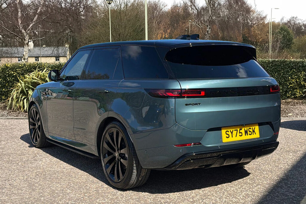Land Rover Range Rover Sport D300 Dynamic Se SY75WSK Green #2