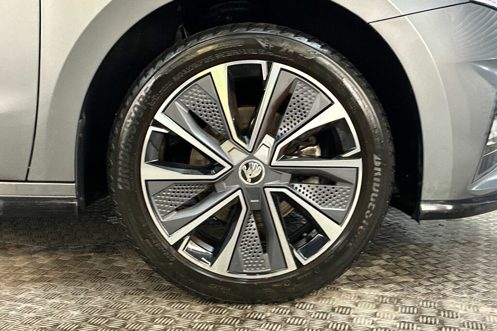 Skoda Fabia 1.0 Tsi 110 Monte Carlo Dsg PS04MOR Grey #5