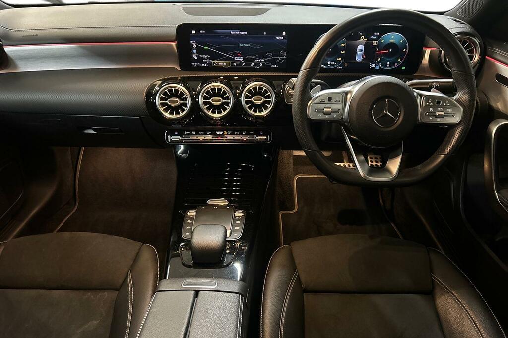 Mercedes-Benz A Class 2.0 A200d Exclusive Edition 8G-dct Euro 6 Ss SH21NTV Grey #5