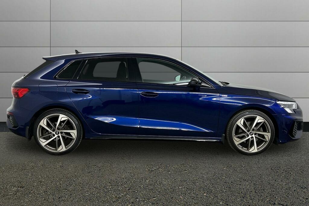 Audi A3 35 Tfsi Edition 1 SJ72KGK Blue #4