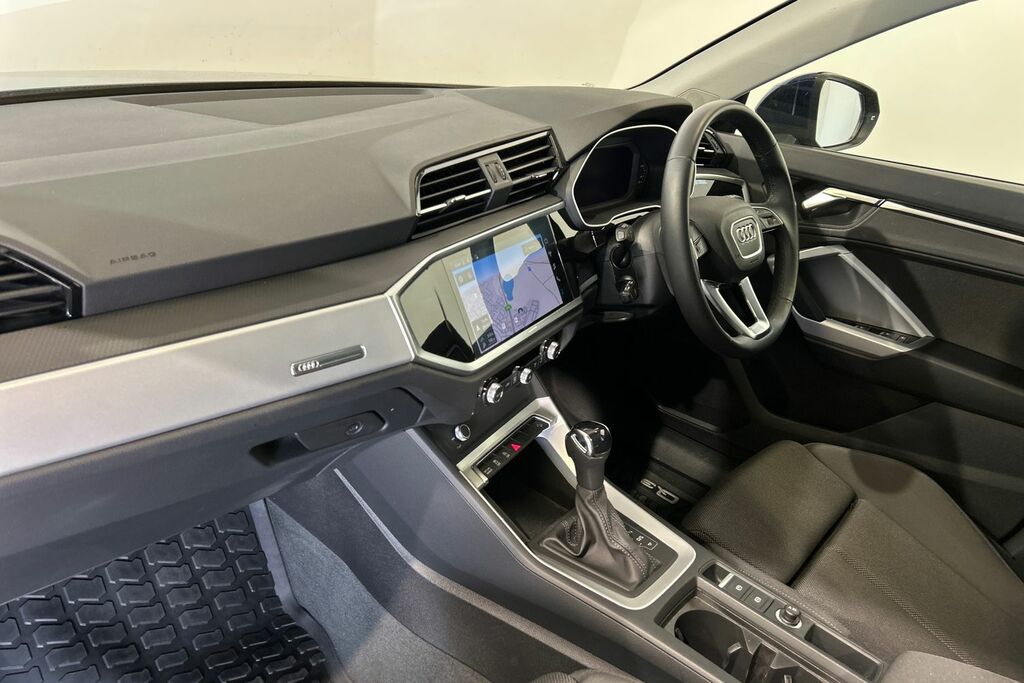 Audi Q3 Sport 35 Tfsi 150 Ps S Tronic ST72CYO Blue #2