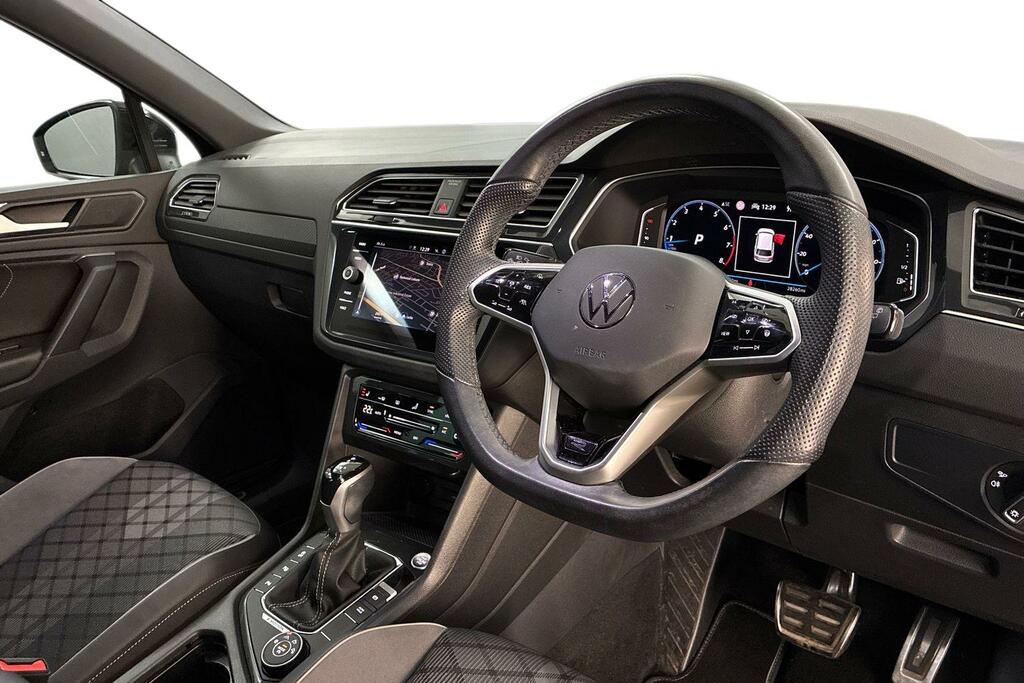 Volkswagen Tiguan R-line 2.0 Tsi 190Ps 7-Speed Dsg 4Motion SR72HHV Black #6