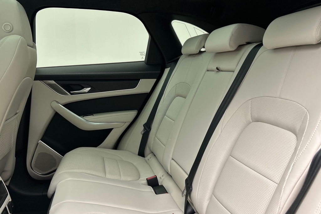 Jaguar F-Pace D200 R-dynamic Hse Black KJ24GYC Blue #4