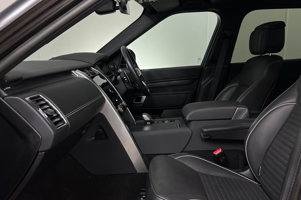 Land Rover Discovery P360 Metropolitan Edition Grey #3