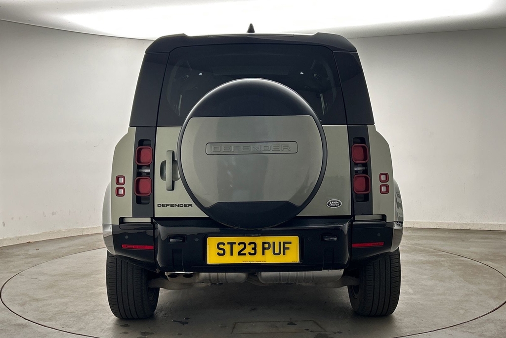Land Rover Defender 110 D300 X-dynamic Hse ST23PUF Green #6