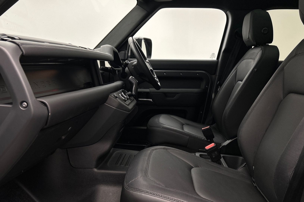 Land Rover Defender 110 D250 X-dynamic Se LR24DVK Grey #3