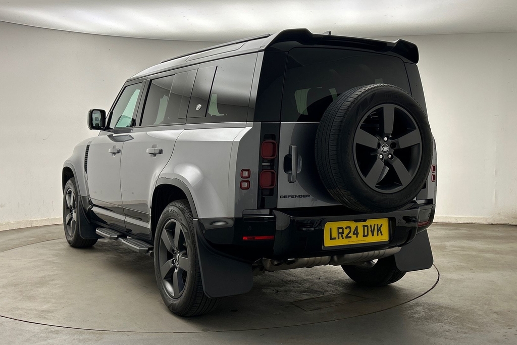 Land Rover Defender 110 D250 X-dynamic Se LR24DVK Grey #2