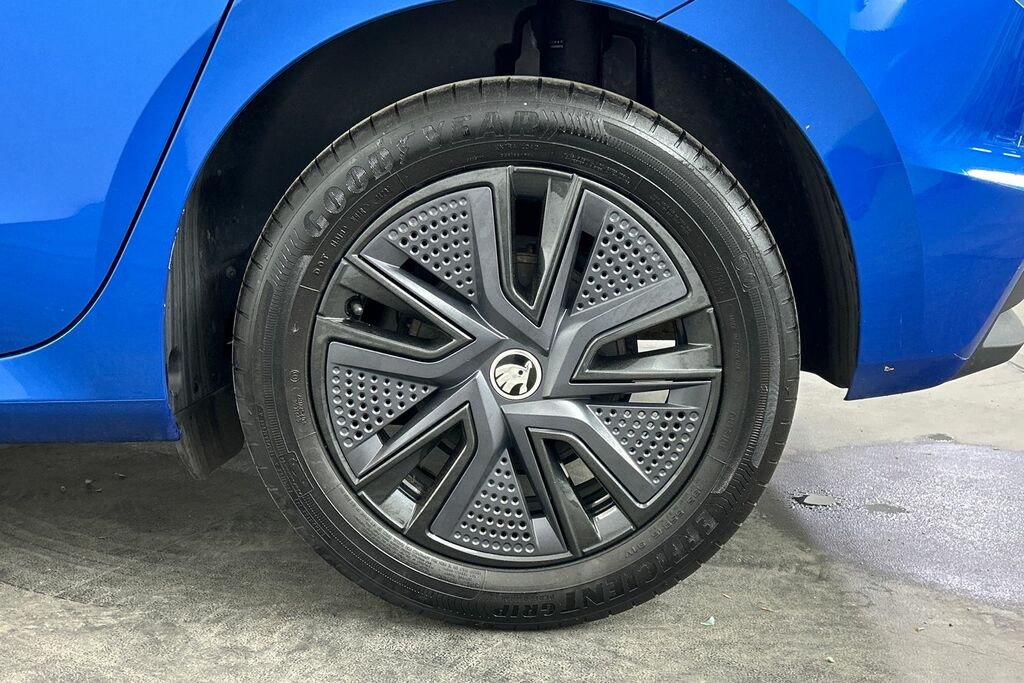 Skoda Fabia 1.0 Tsi 110 Colour Edition SV23PZX Blue #5