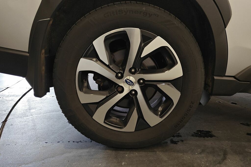 Subaru Outback 2.5I Touring Lineartronic Silver #5