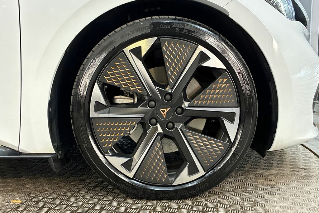Cupra Born 240Kw E-boost Vz 79Kwh ST26FZD White #5