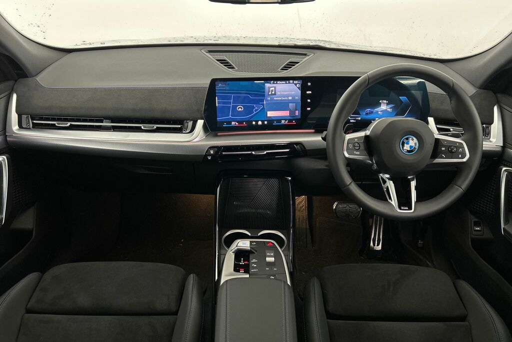 BMW iX2 Ix2 Edrive20 M Sport SW75KAA Blue #4