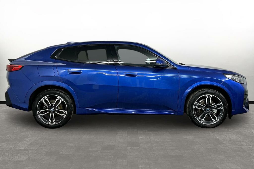 BMW iX2 Ix2 Edrive20 M Sport SW75KAA Blue #3