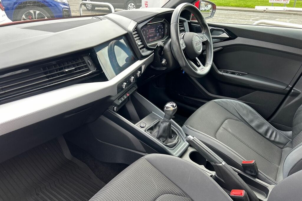 Audi A1 S Line 30 Tfsi 110 Ps 6-Speed Red #2