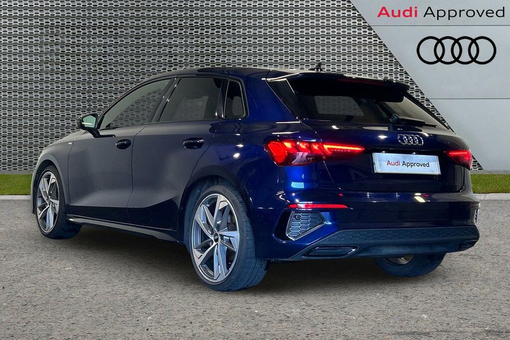Audi A3 Edition 1 35 Tfsi 150 Ps S Tronic SV21JBP Blue #3