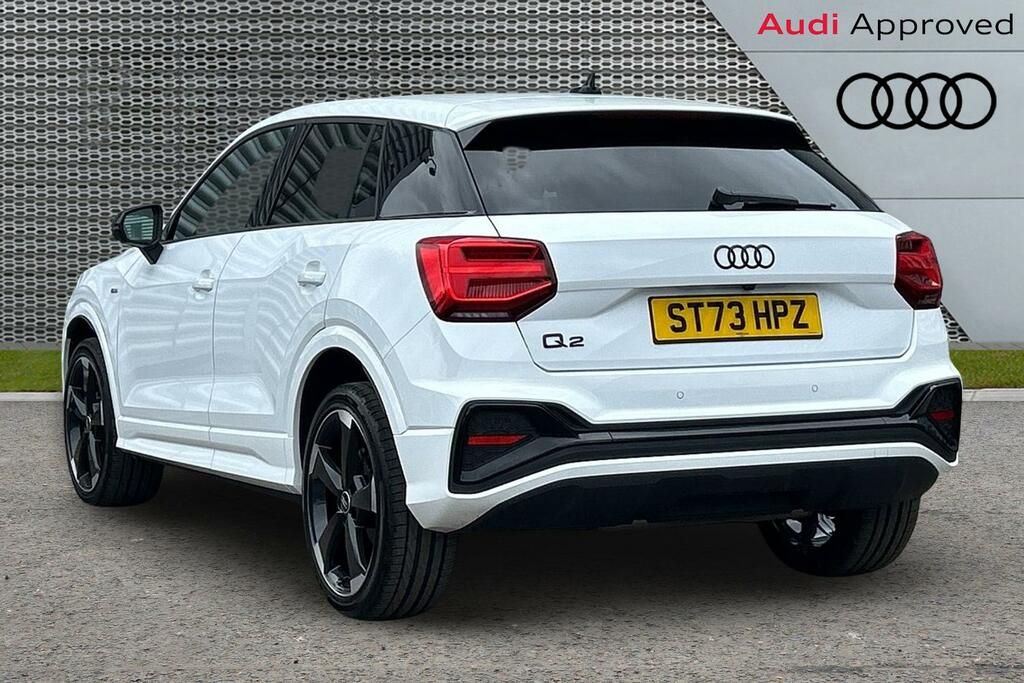 Audi Q2 Black Edition 30 Tfsi 110 Ps 6-Speed ST73HPZ White #3