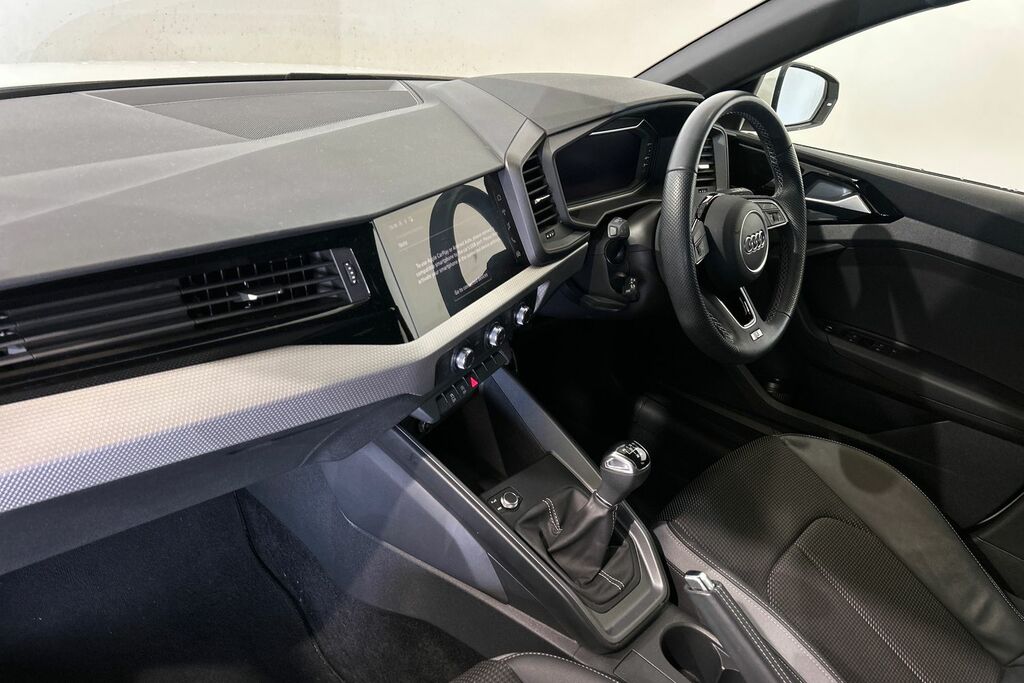 Audi A1 S Line 25 Tfsi 95 Ps 5-Speed SY23YTX White #2