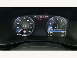 Volvo XC40 1.5 T3 163 Inscription Geartronic PJ70FSC Black #4