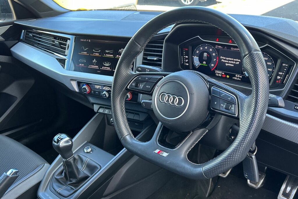Audi A1 Black Edition 30 Tfsi 110 Ps 6-Speed SP23UMT White #6