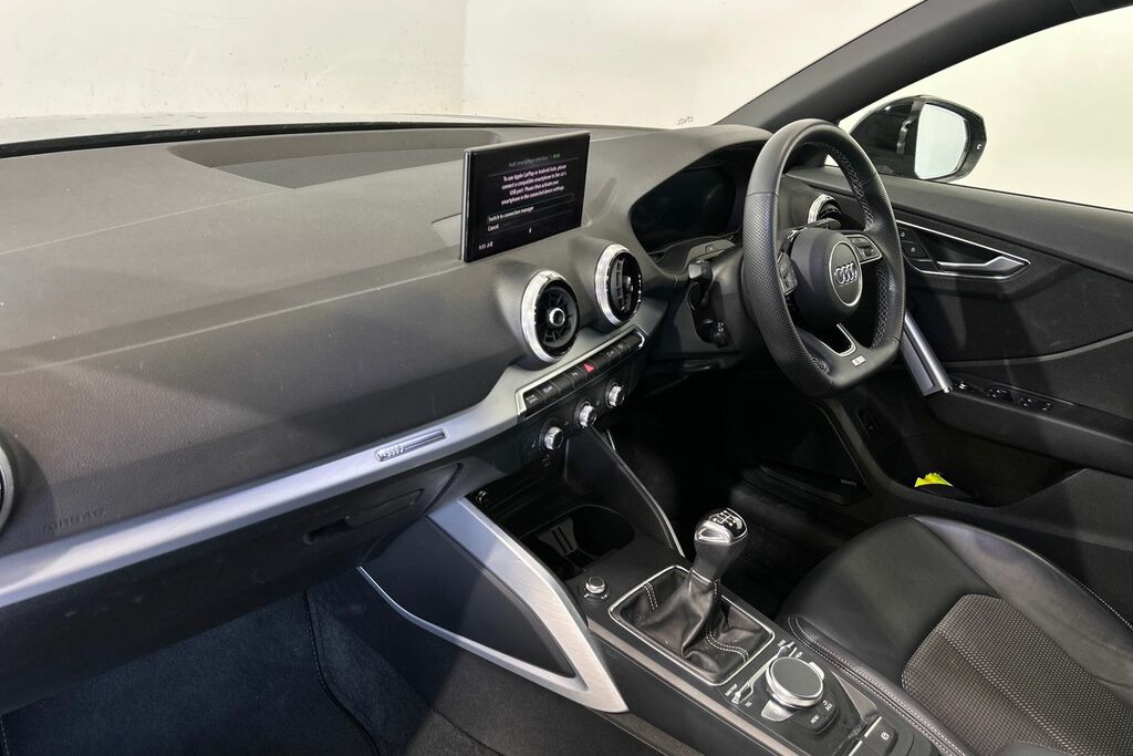 Audi Q2 Black Edition 35 Tfsi 150 Ps 6-Speed SW23EFR Blue #2
