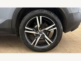Volvo XC40 1.5 T3 163 R Design Geartronic CE22ZFU Grey #5