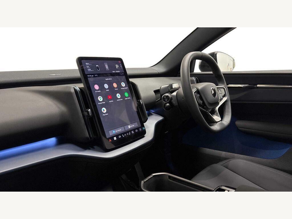 Volvo EX30 200Kw Sm Extended Range Plus 69Kwh YT25UHH Black #2