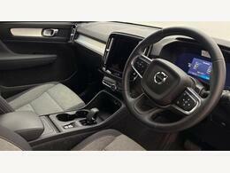 Volvo XC40 2.0 B3p Core LB25OXU  #2