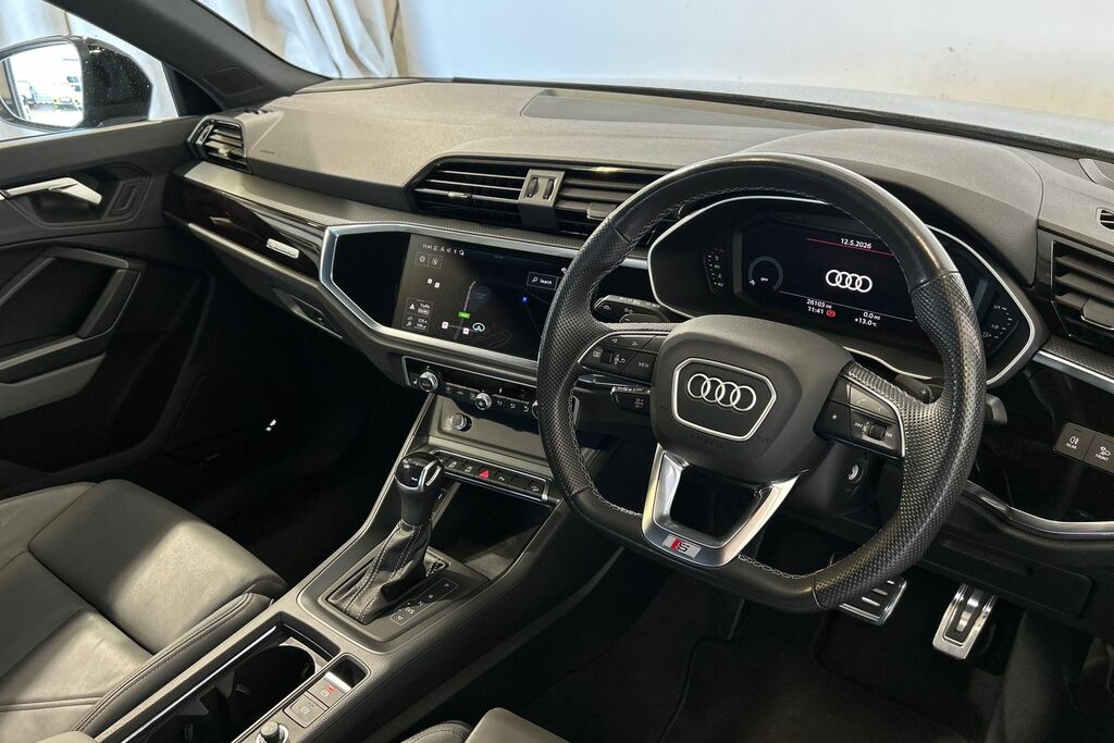 Audi Q3 O Black Edition 40 Tfsi Quattro 190 Ps S Tronic SR23OHU Black #6