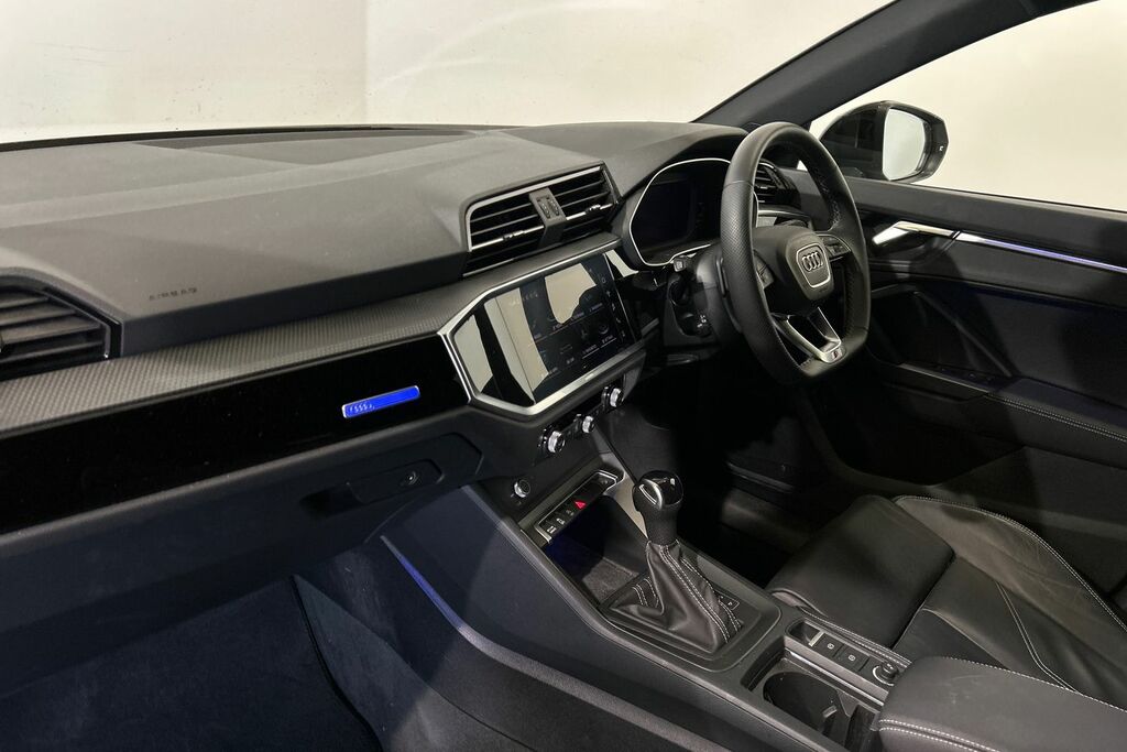 Audi Q3 Black Edition 35 Tfsi 150 Ps S Tronic ST74OKC White #2