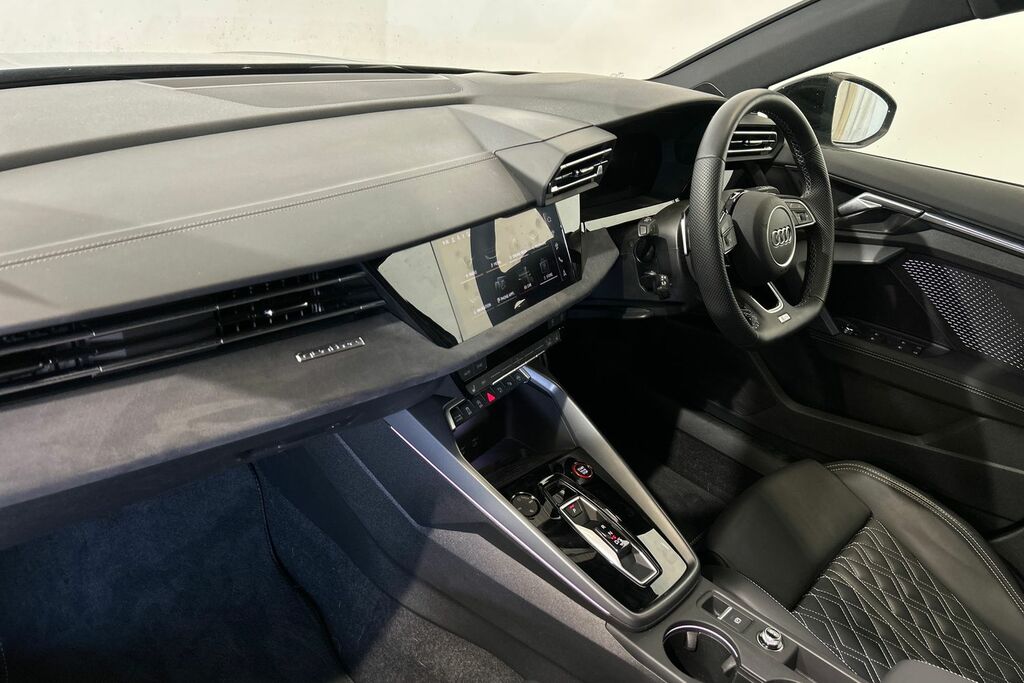 Audi S3 Black Edition Tfsi 333 Ps S Tronic Black #2