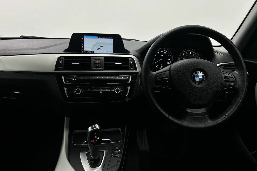 BMW 1 Series 1.5 118I Se Euro 6 Ss SA68ORL White #5
