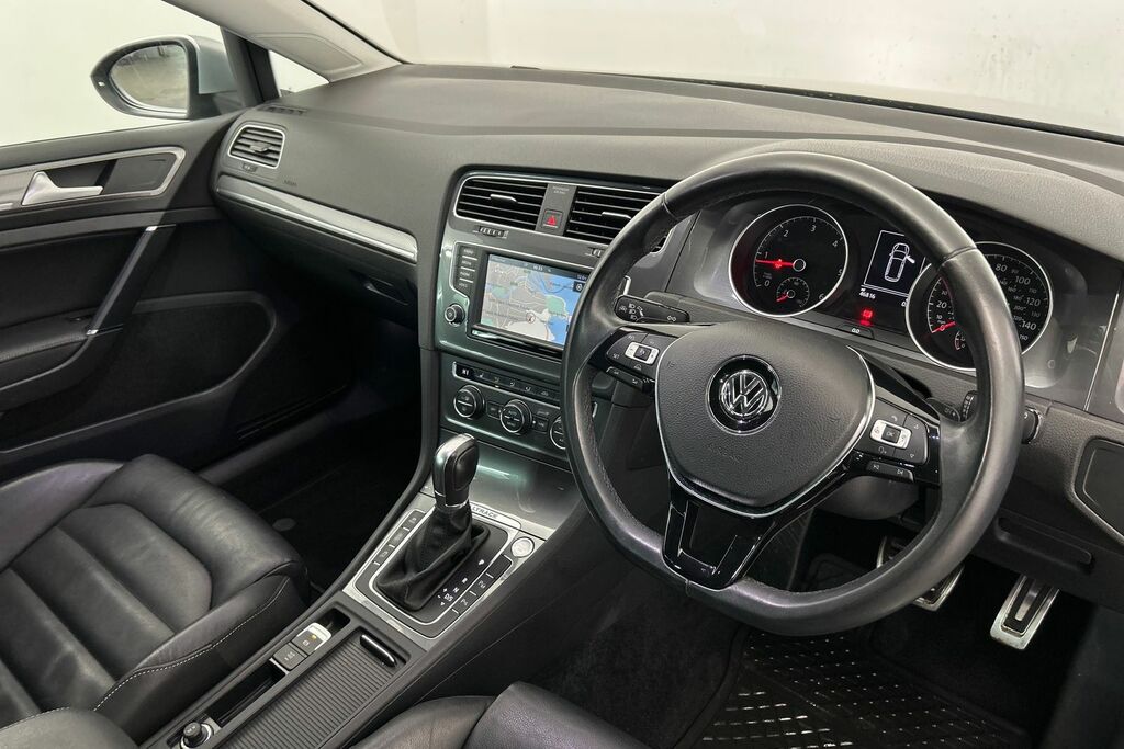 Volkswagen Golf Alltrack Estate 2.0 Tdi Bluemotion Tech Alltrack Dsg 4Motio Black #6
