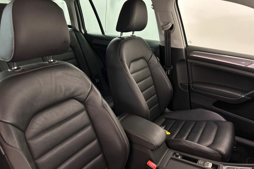 Volkswagen Golf Alltrack Estate 2.0 Tdi Bluemotion Tech Alltrack Dsg 4Motio Black #16